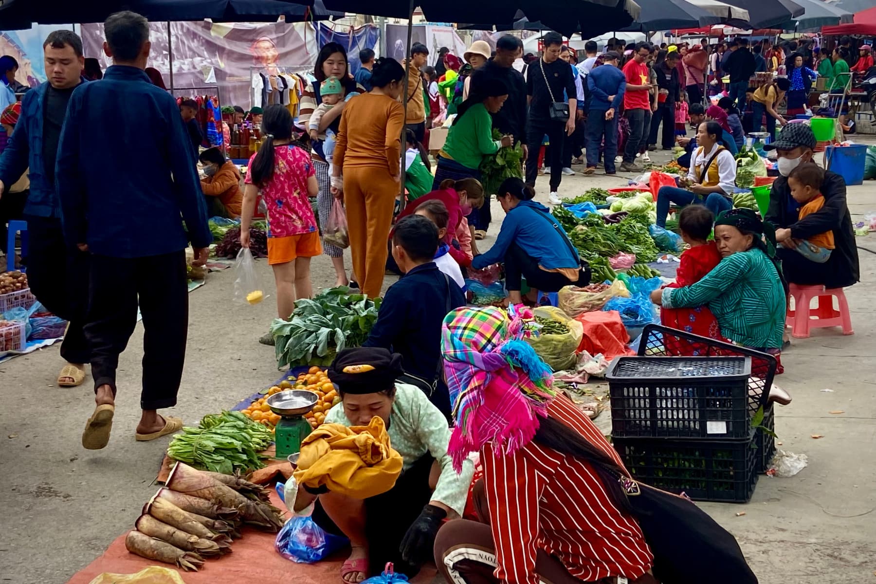 Meo Vac Sunday Market - Ha Giang