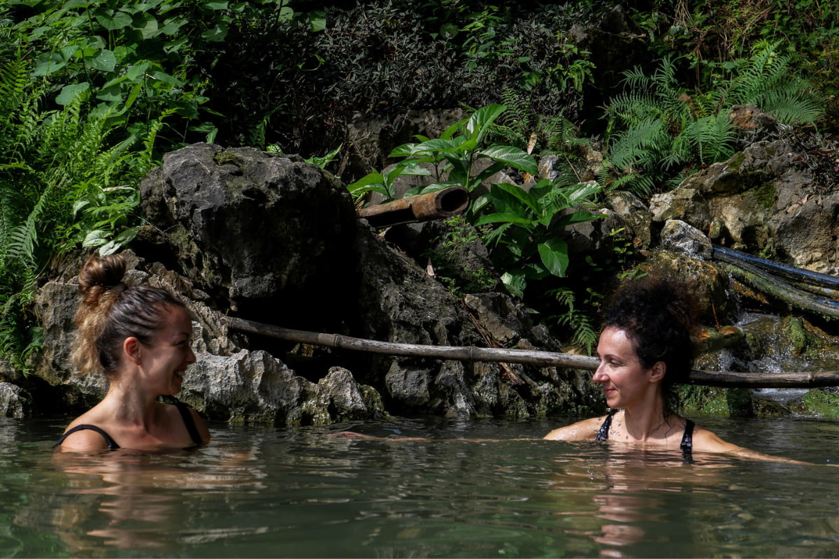 Soak your body in Phu Mau wild hot spring