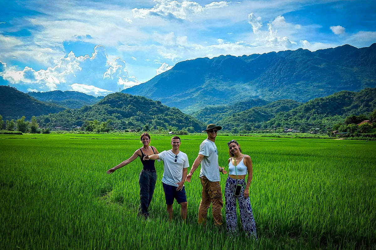 Walk around Na Phon village - Mai Chau