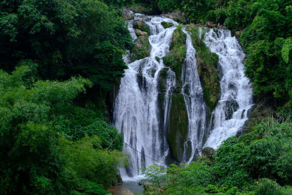 Tat Nang waterfall - Mai Chau