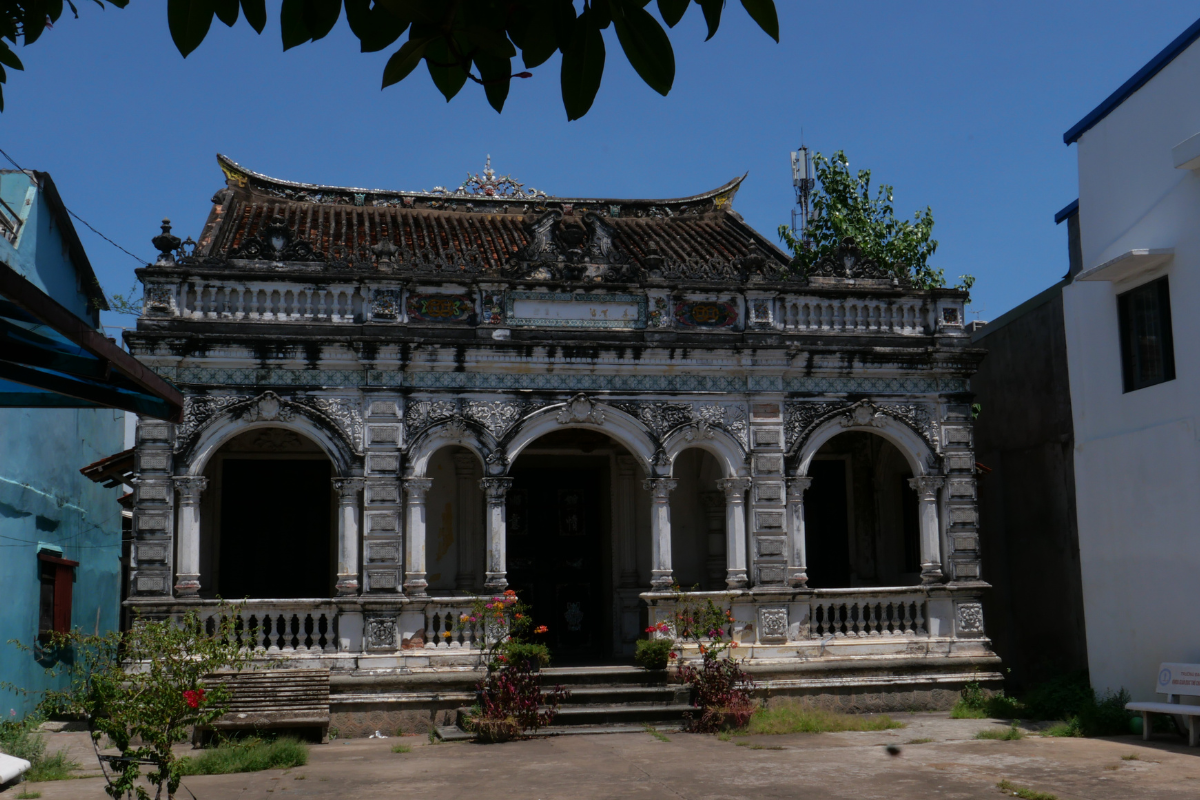 Huynh Thu Le Ancient House - Tracing the Novel 'The Lover'