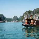 Enjoy the beautiful lanscape of Lan Ha Bay
