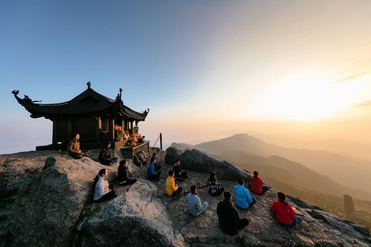 Chùa Đồng (Dong Pagoda) - a sacred destination in Yen Tu