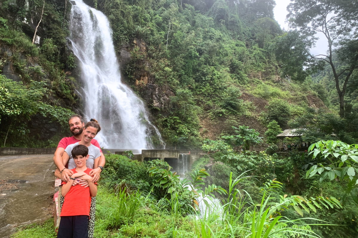 Easy trip to Ha Giang for family